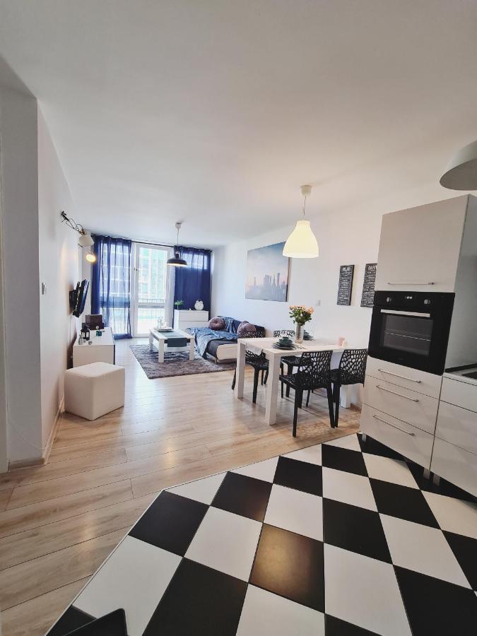 Apartament Centrum Jana Pawla II ワルシャワ エクステリア 写真