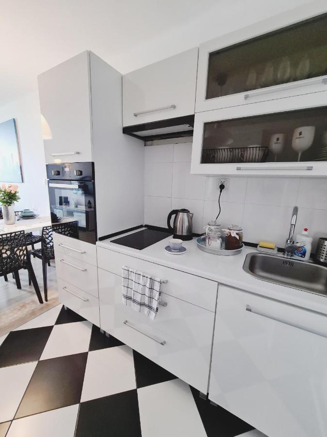 Apartament Centrum Jana Pawla II ワルシャワ エクステリア 写真